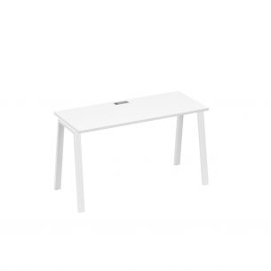 A4 стол письменный на металлокаркасе tre а4 б3 004 бп