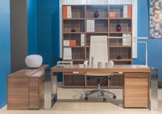 Brix - кабинет для руководителя